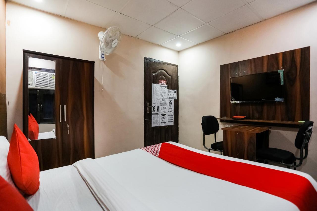 Oyo 72993 Hotel The Gold Faridábád Kültér fotó